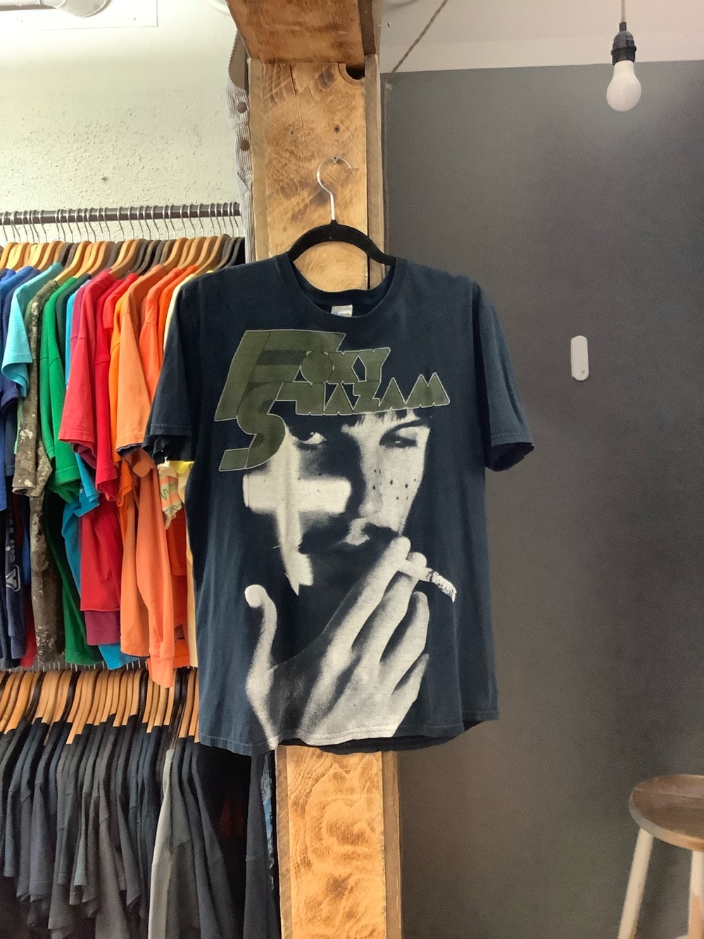 Vintage foxy Shazam graphic black t-shirt